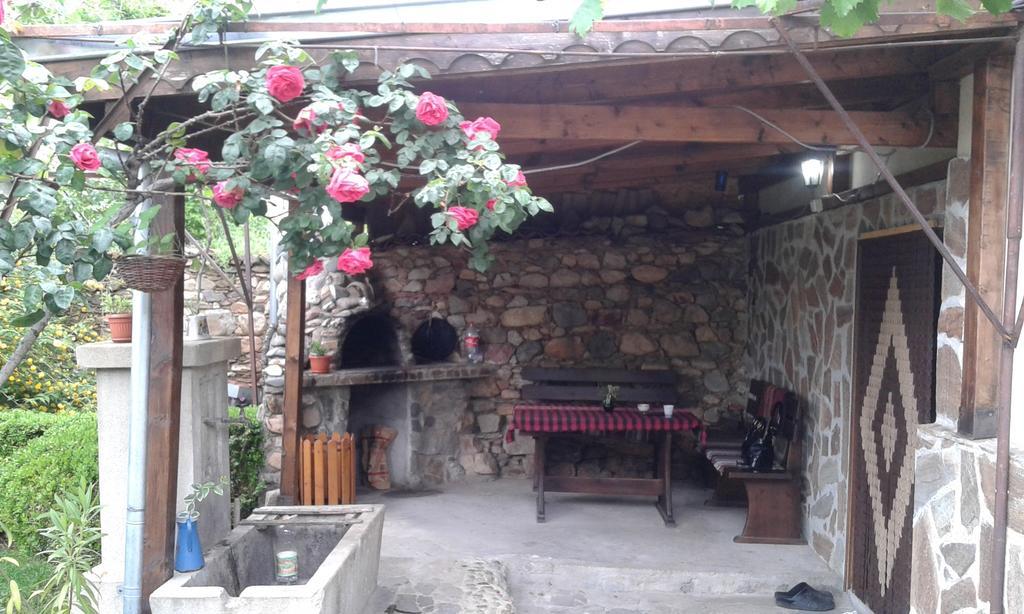 The House In Shipka Villa Exterior foto